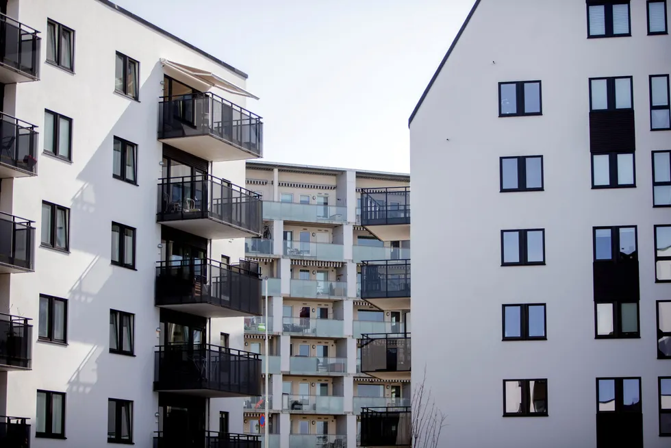 Både salg og igangsetting av nyboliger har falt i løpet av det siste året. Her ses boliger på Løren i Oslo.