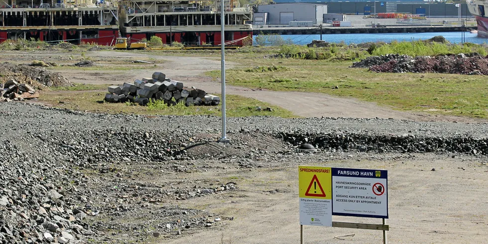 Selskapet Baring AS vil satse på oppdrett av laks i Farsund.