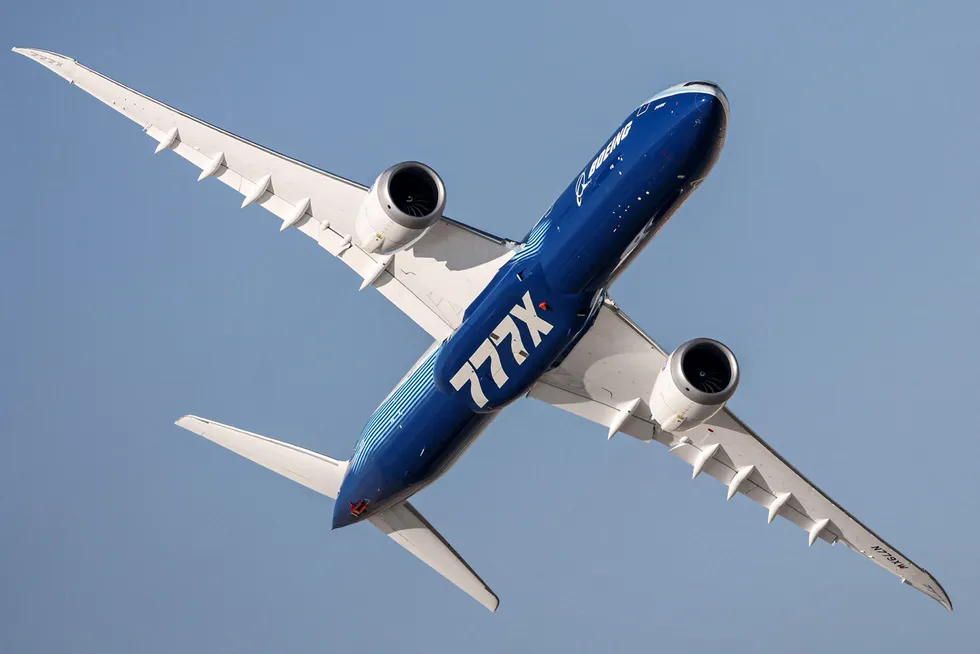 Onsdag, i forbindelse med kvartalsrapportpresentasjonen, opplyste flyselskapet Boeing om at deres nye flytype 777X blir forsinket.