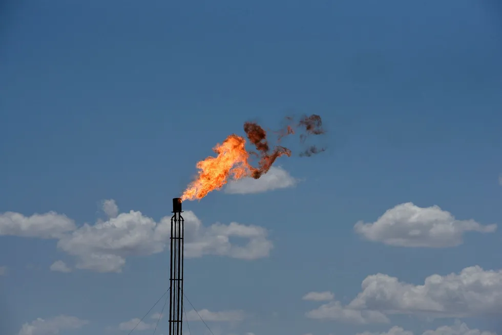 Permian flaring: lack of takeaway capacity forces producers to burn gas