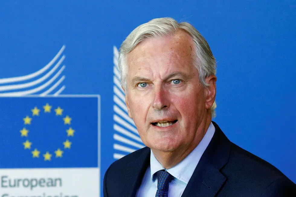– Vi er rede til å tilby et partnerskap med Storbritannia som vi aldri tidligere har hatt med et tredjeland, sa Barnier onsdag, etter et møte med den tyske utenriksministeren i Berlin.