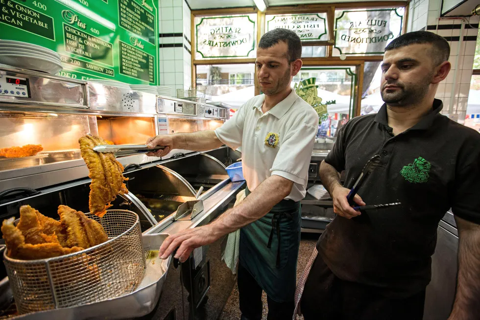 The UK public has long shunned substitutes for cod and haddock in their fish and chips. Could this be about to change? Vini Grollaku collects Norwegian cod from the deep fat fryer with Esmar Fezullra at the Rock & Sole Place in London.