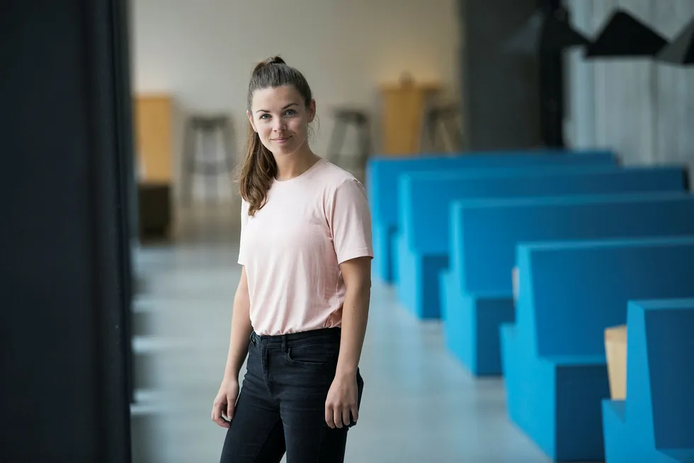Charlotte B. Evensen (27) tar en doktorgrad i næringsøkonomi. Før hun startet sjekket hun ut om drømmejobbene krevde en doktorgrad – og fant fort ut at graden vil gi henne et fortrinn når hun skal søke jobb.