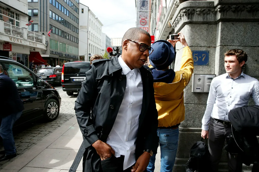 Jay Z kjøpte den norskutviklede strømmetjenesten Tidal i 2015. Her er han på vei inn i selskapets daværende Oslo-kontor samme år.