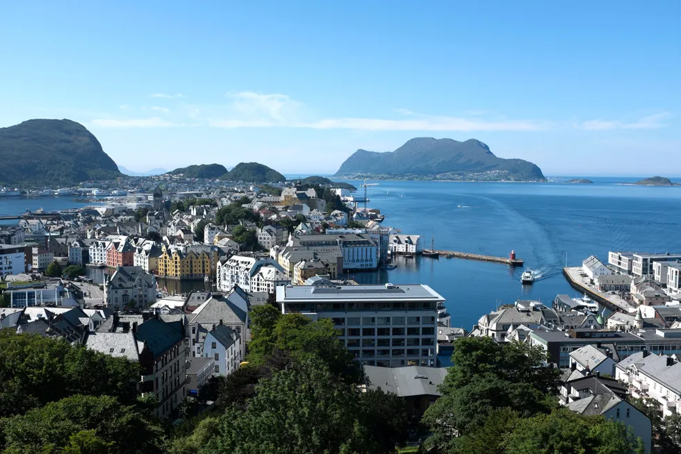 Ålesund har den sterkeste prisveksten hittil i år.