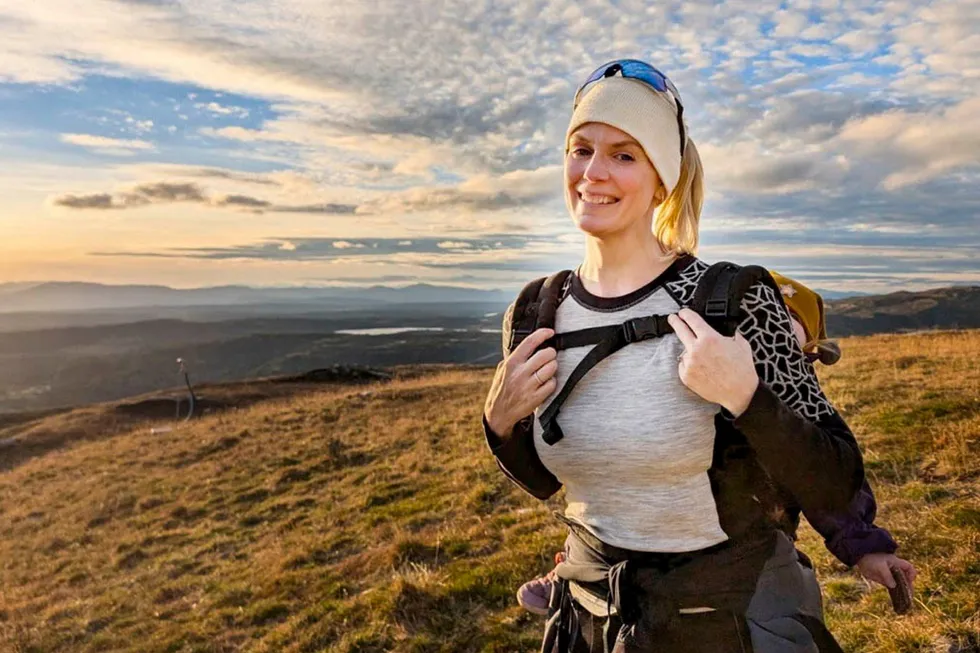 Et par uker før Emma Caroline Bekkelund Sondén og ektemannen dro på høstferie med barna på fjellet, bandt de renten på halvparten av boliglånet. Hovedgrunnen var å få mer forutsigbare utgifter.