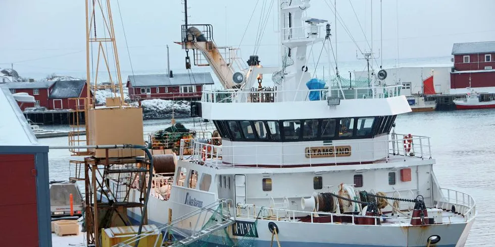 HELÅRIGE ARBEIDSPLASSER: Fisketillatelser ble i sin tid gitt fordi de skulle sikre helårlige arbeidsplasser på kysten.Illustrasjonsfoto: Terje Jensen