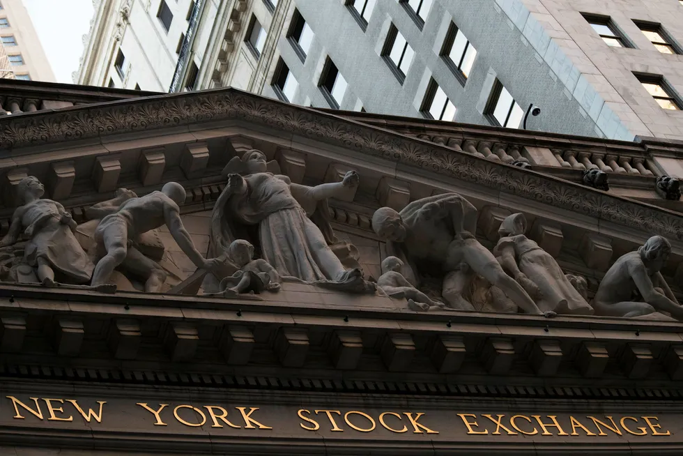 Wall Street går en god uke i møte. Foto: Mary Altaffer/ AP Photo