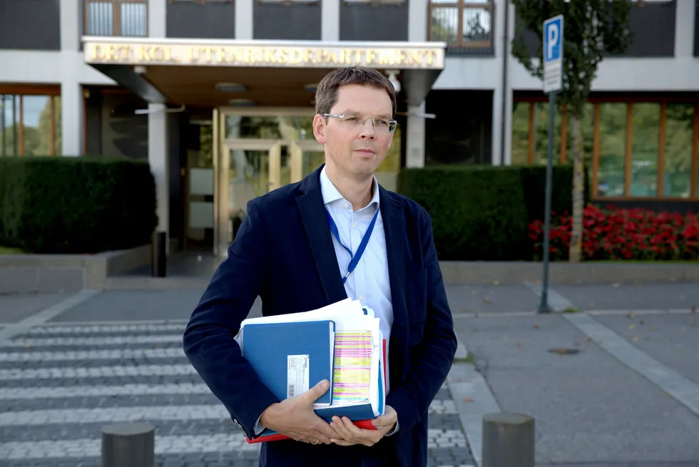 UDs kommunikasjonsdirektør Frode Overland Andersen bytter beite.