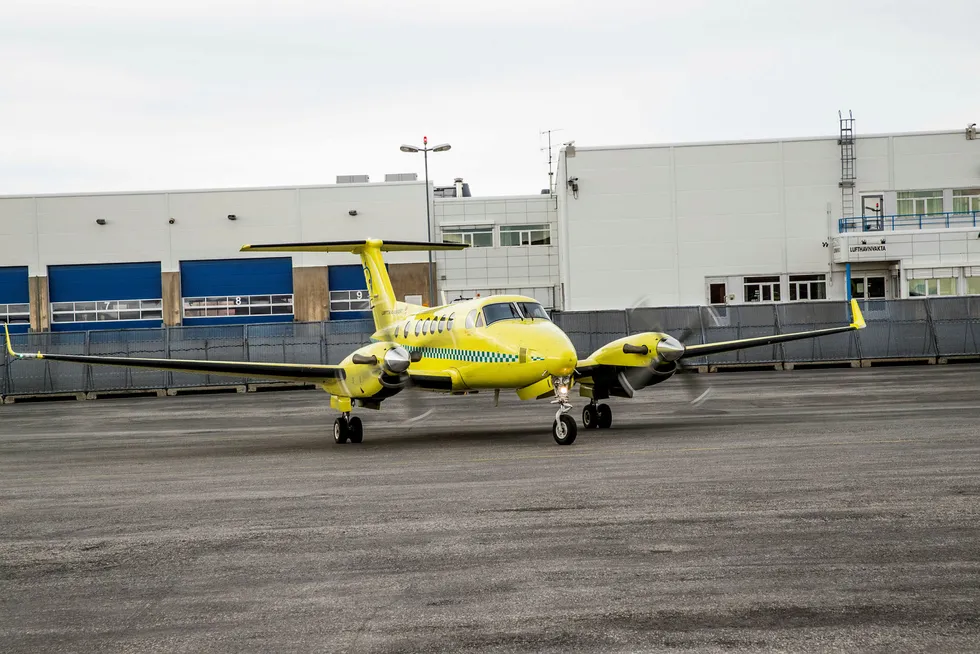 Ekstra innleid ambulansefly på Tromsø Lufthavn koster 600.000 per uke. Foto: Frode Hansen/VG/NTB Scanpix