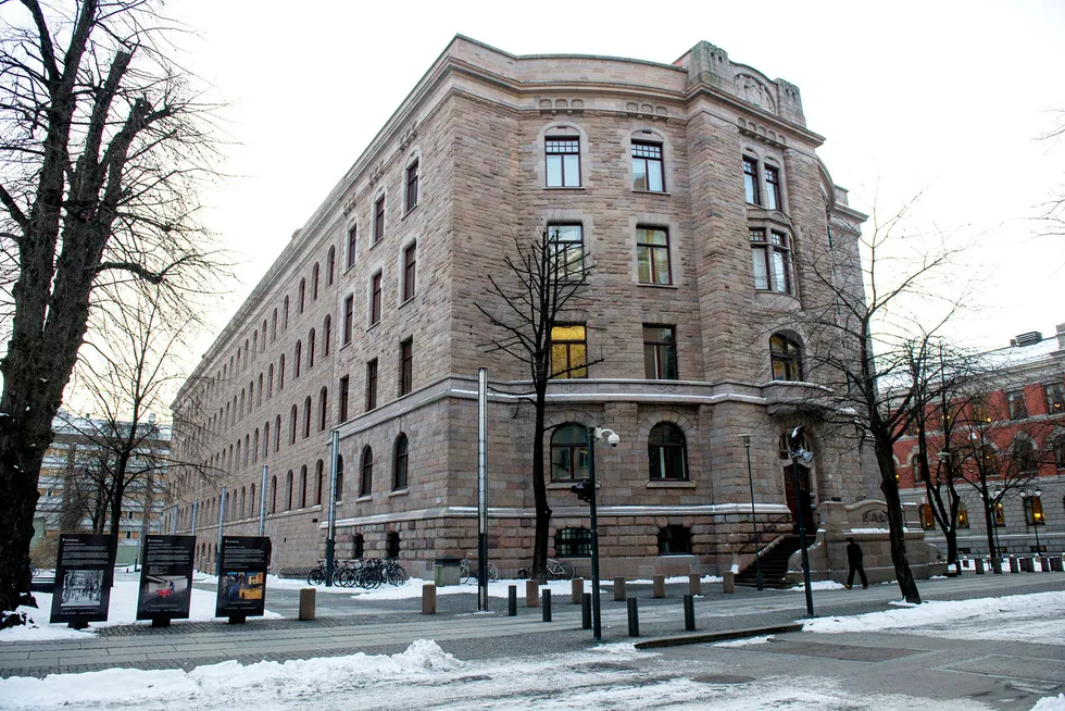 Finansdepartementet setter ned det motsykliske bufferkravet. Avbildet er Finansdepartementets bygg i Oslo.