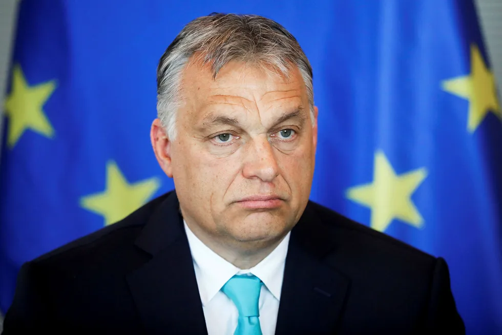 Ungarns statsminister Viktor Orbán spår massemobilisering mot EU og for kristne familieverdier. Foto: Hannibal Hanschke/Reuters/NTB Scanpix