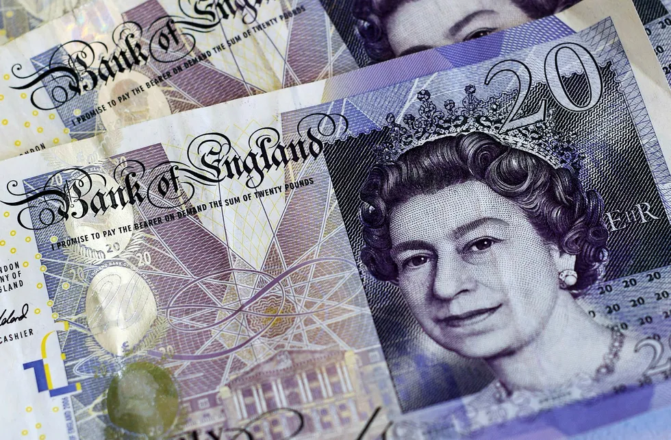 Verdien av britiske pund falt ni prosent i løpet 40 sekunder natt til 7. oktober i år. Foto: PAUL ELLIS / AFP / NTB Scanpix