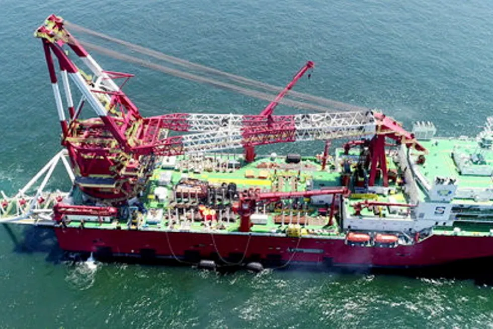 Qatar bound: the De He is ready to work at Qatargas' North Field project