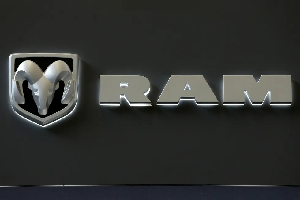 Fiat Chrysler tilbakekaller over en million biler av modellen Ram på grunn av mulig feil i programvaren. Foto: Gene J. Puskar / AP / NTB scanpix