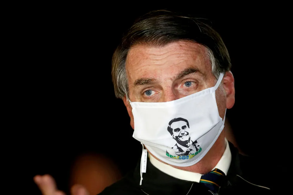 Mandag ble den brasilianske presidenten Jair Bolsonaro testet for koronaviruset, og tirsdag kom svaret – resultatet var en positiv prøve.