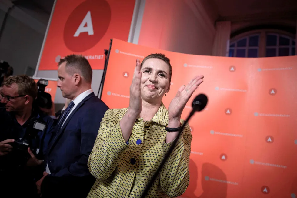 Socialdemokratiets leder Mette Frederiksen fikk rød serier etter folketingsvalget i Danmark.