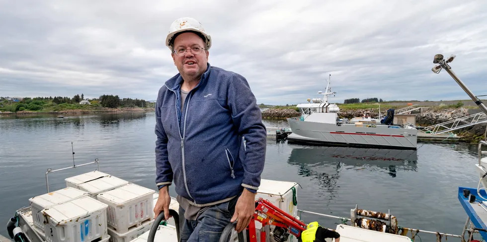 Fredag for en uke siden kjempet krepsefisker Rune Myrseth for livet sitt i sjøen utenfor Frøya. Etter 4,5 timer i sjøen ble han funnet kraftig nedkjølt og nesten bevisstløs av redningsskøyta «Horn Flyer».