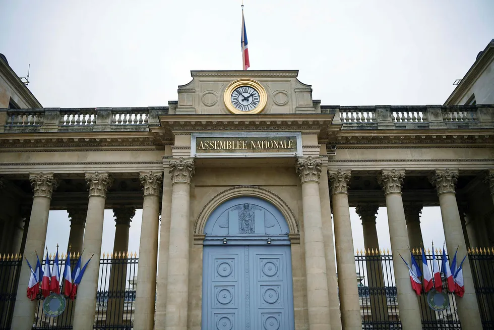 Frankrikes nasjonalforsamling i Paris. Foto: LIONEL BONAVENTURE / AFP / NTB Scanpix