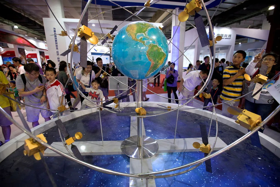 De økonomiske reformene i Kina er kraftig forsinket. Innovasjonstakten har tatt seg opp. Kina har lansert et eget satellittnettverk for navigasjon som skal konkurrere med gps-systemet, som eies og kontrolleres av USA. Foto: Mark Schiefelbein/AP/NTB Scanpix