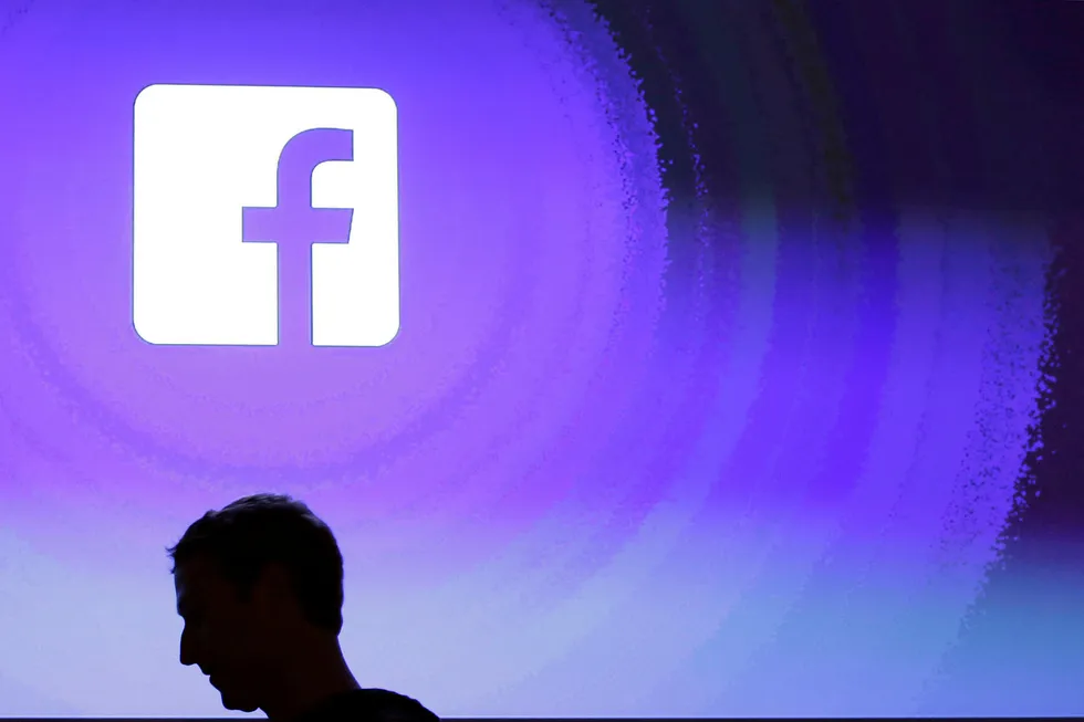 Facebook-sjef Mark Zuckerberg leder ikke lenger et teknologiselskap, men et kommunikasjonstjenesteselskap, ifølge den nye sektorinndelingen til MSCI.