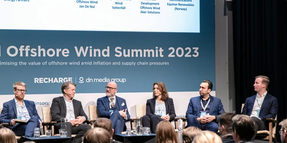 Bart Willems, head of commercial offshore wind Jan De Nul (third to left).