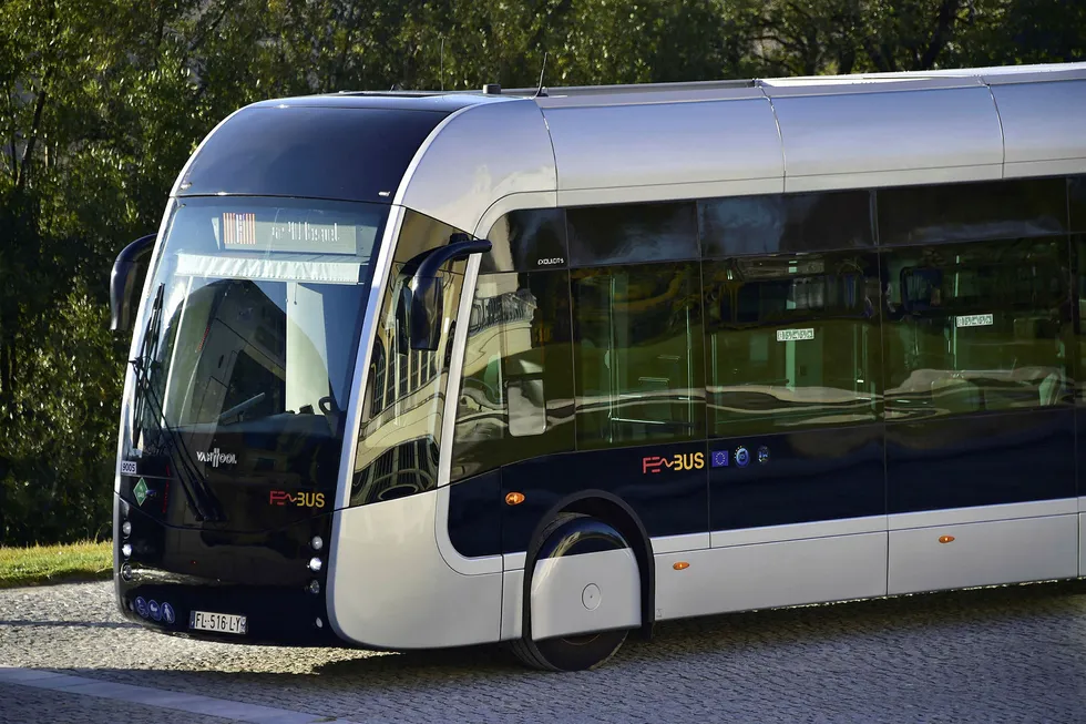 Many applications: the new Febus hydrogen bus