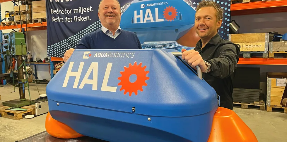 Aqua Robotics is led by MD Kjetil Njaerheim and chairman Knut Molaug (to the left). Aqua Robotics was founded by the Molaug family which also is behind Norway-based equipment supplier AKVA Group.