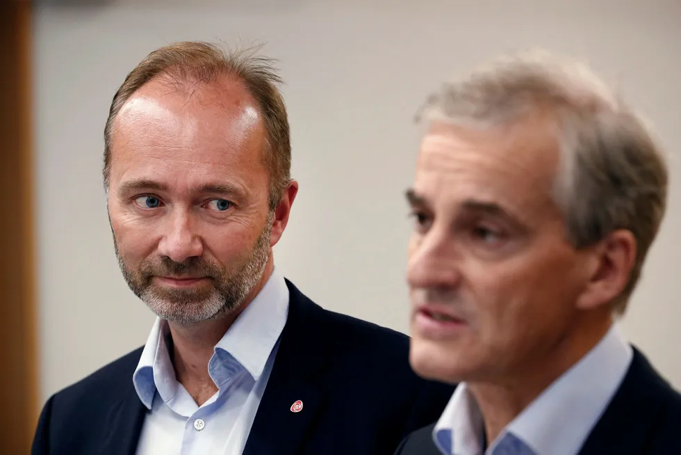 Nestleder i AP Trond Giske og partileder Jonas Gahr Støre har hatt mye å svare for etter valgnederlaget. Foto: Heiko Junge / NTB scanpix ---