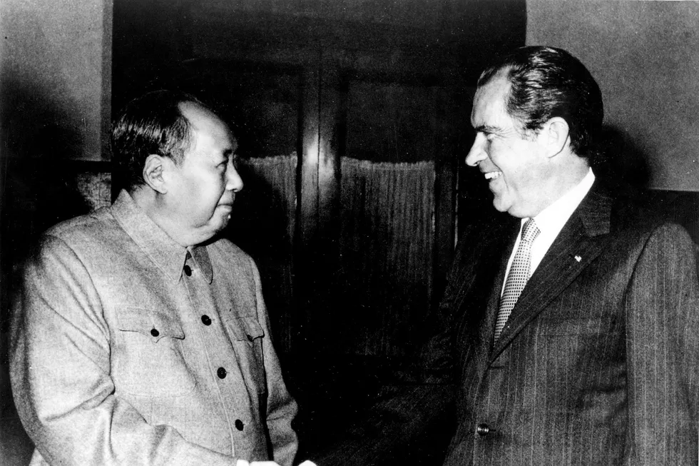 Møtet mellom Mao Zedong og Richard Nixon i februar 1972 ble sett på som kroneksempelet på et "umulig" møte som ble virkelighet bare fordi presidenten ble sett på som en "hardliner". Foto: Ap