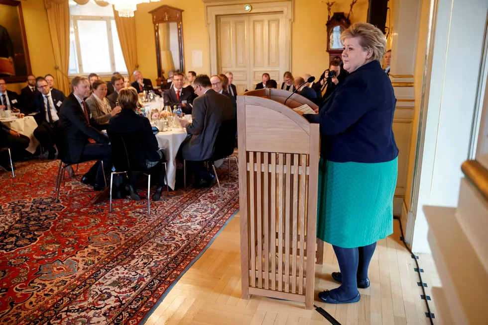 Statsminister Erna Solberg under et møte i regjeringens representasjonsbolig i Parkveien om forskning og høyere utdanning. Foto: Cornelius Poppe/NTB Scanpix