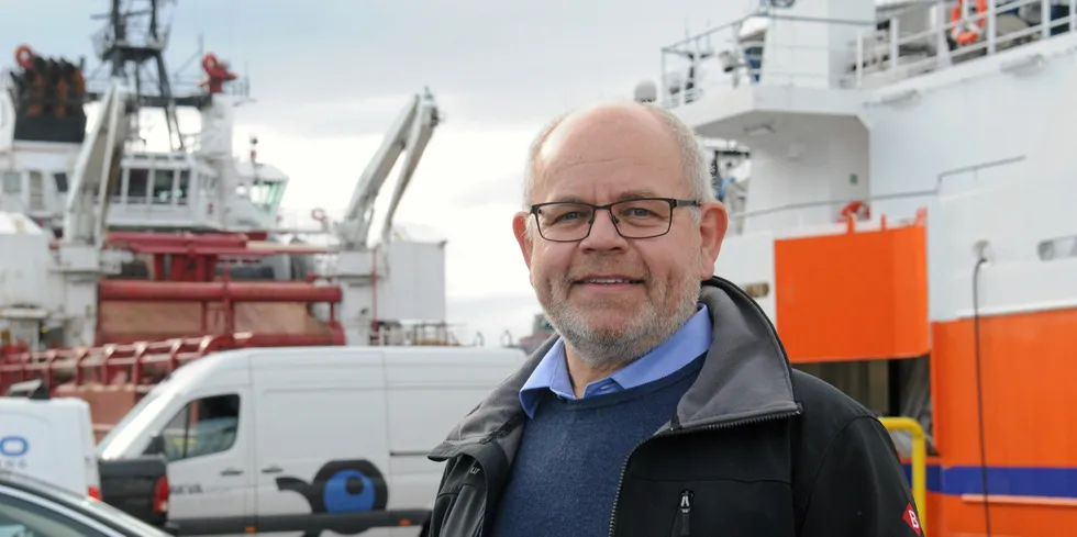 Fiskebåtreder Arne Birkeland opplever at ringnotbåen M/S «Birkeland» blir solgt. Trist, mener han.