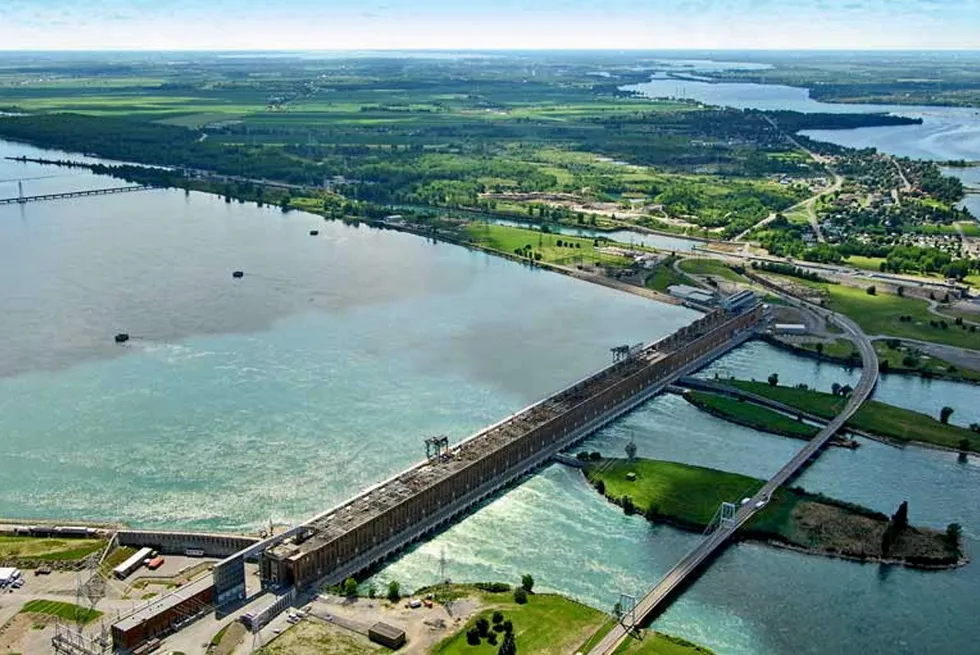 The 1.86GW Beauharnois hydroelectric dam