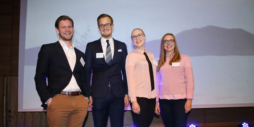 Vinnerne av årets Marine Booth Camp: Fra venstre: Marius Skaar Strand, Thomas Schjøtt Hannevig, Amanda Votvik, Kristin Heen Halvorsen. Foto: Jørn Mikael Hagen