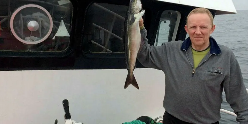 Odd Arne Mikkelsen, skipper om bord på "Charmi". På torskefiske med snurrevad utenfor Finnmark 3. mai 2016.