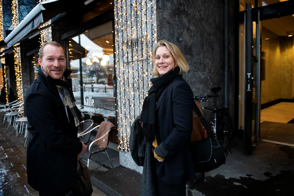 Daglig leder Eskild Rudolf Larsen og markedssjef Maria Øverli Jansson i bedriftshelsetjenesten Stamina Group får ny eier i oppkjøpsfondet Norvestor.