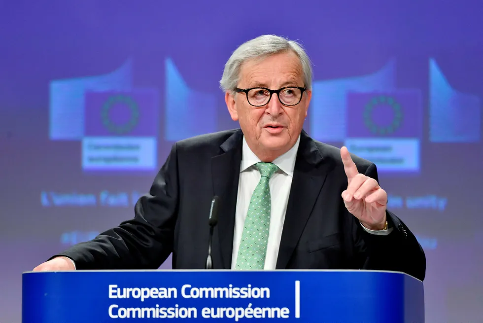 Under Jean-Claude Junckers lederskap har EU vært høyrepopulismens svorne fiende, skriver artikkelforfatteren.