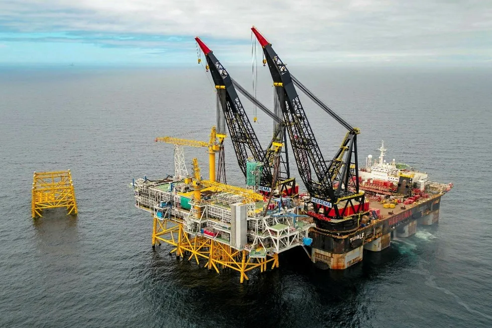 Johan Sverdrup riser platform: all the pieces of the platform were lifted in place by the heavy-lift vessel Thialf