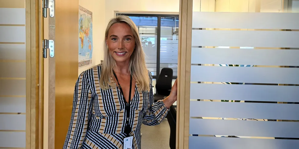 Trives kjempegodt på kontoret: Mia Guttorm Moseng er daglig leder (og eneste ansatt) i Sedna Technologies Norway.