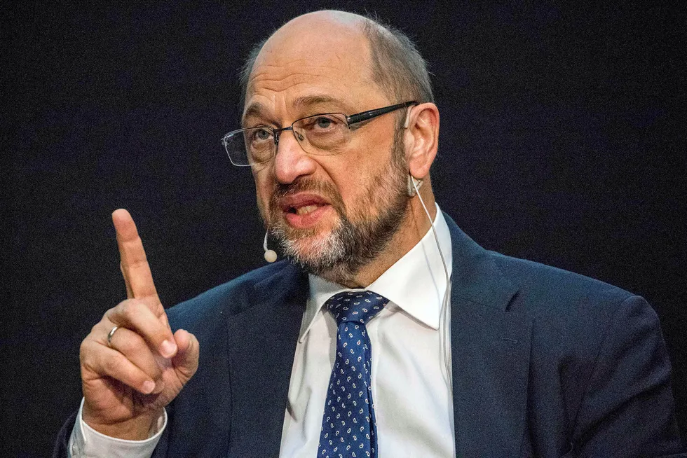 Lederen for de tyske sosialdemokratene Martin Schulz går hardt ut mot Donald Trump og kaller han «uberegnelig». Foto: Olivier Matthys, AP