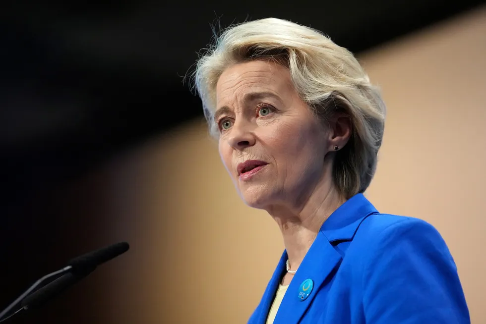 Det beste stalltipset er at dagens president i Europakommisjonen, Ursula von der Leyen, får fortsette.