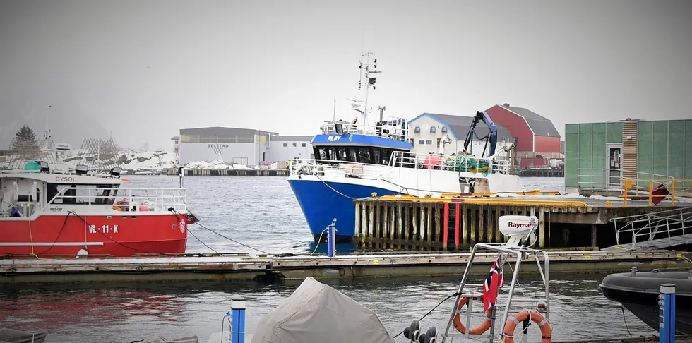 En fisker ble funnet omkommet i nærheten av snurrevadbåten «Pløy» i Svolvær havn i slutten av februar.