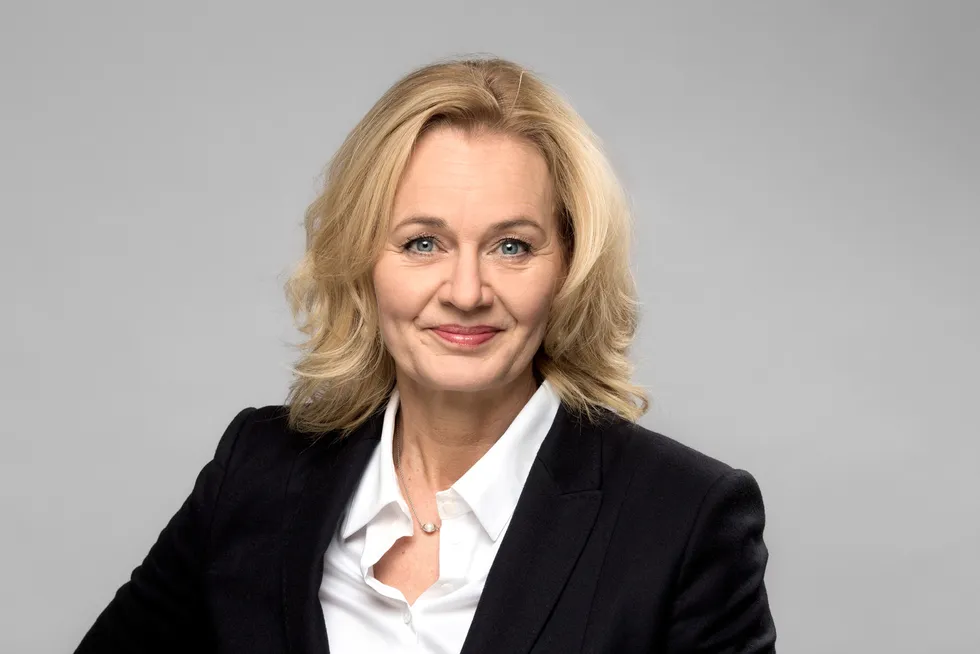 Carina Åkerström fikk bare en uke som styreleder i Alecta.