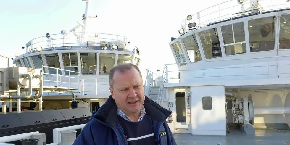 VIL HA STØRJE: Ringnotreder Jonny Lokøy som driver ringnotbåten «Endre Dyrøy» og oppdrettsbåtene i Notmann, vil levendelagre størje.Foto: Ole Erik Klokeide