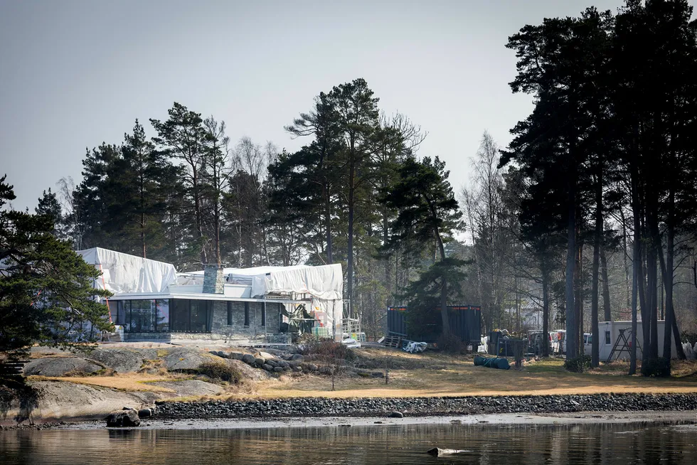 Frederik Selvaags hytte på Tjøme er under bygging, men alle nødvendige disposisjoner er ennå ikke gitt, ifølge Færder kommune. Foto: Gunnar Lier