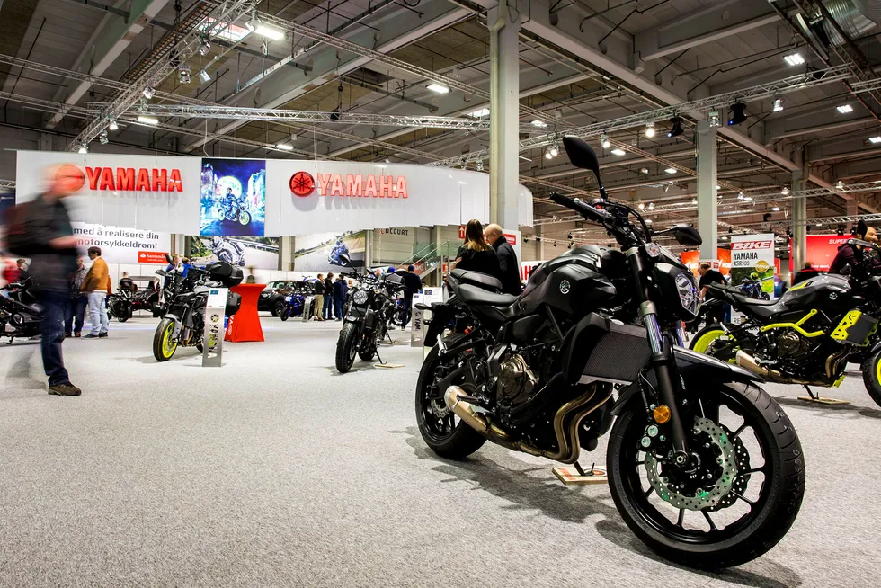 Regjeringen legger om avgiftene på motorsykler i sommer. Bildet viser en Yamaha MT-07 som blir omkring 4000 kroner billigere.