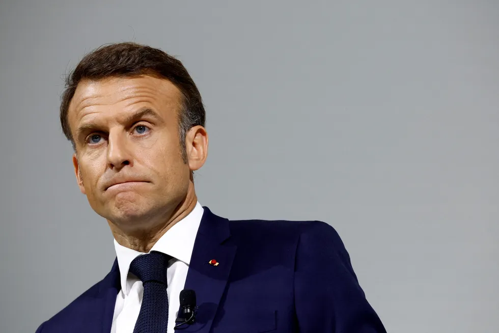 Frankrikes president Emmanuel Macron tar risiko og skriver ut nyvalg. På nasjonalt nivå er Europaparlament-valget skjebnetungt, skriver artikkelforfatteren.