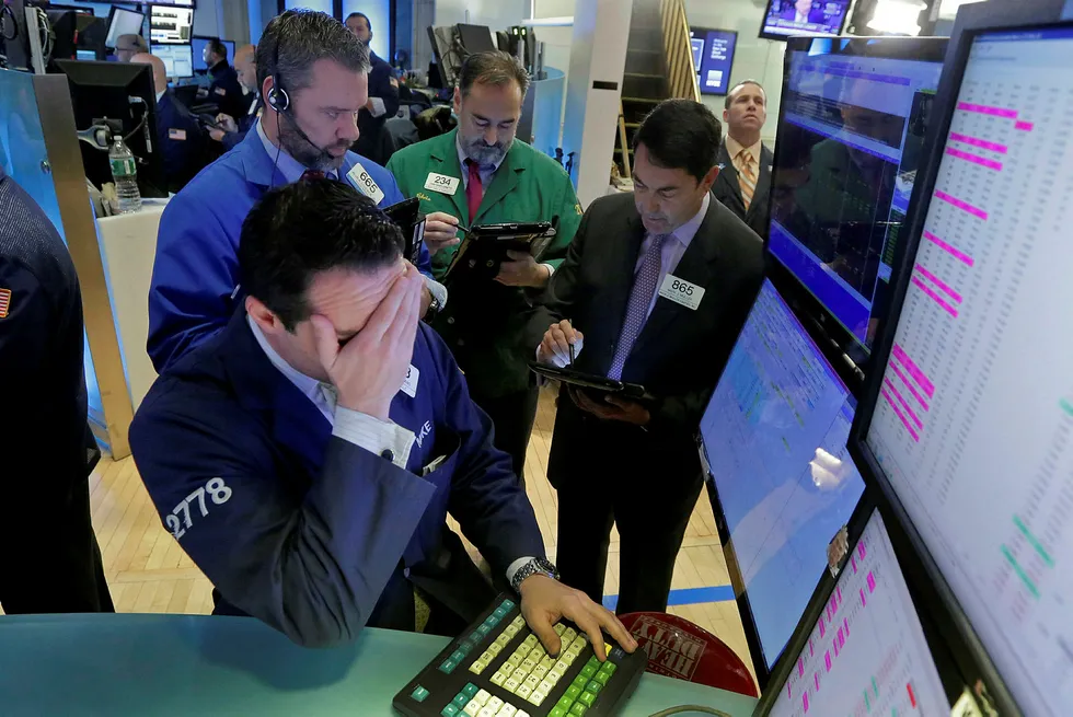Headache: market watchers fear more lockdowns