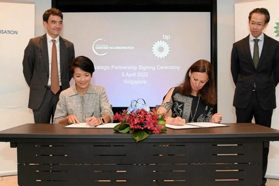 GCMD signing ceremony: (from left) Andreas Sohmen-Pao, chairman of GCMD’s board; GCMD chief executive Lynn Loo; BP senior vice president for gas and low carbon energy Federica Berra; and Eugene Leong BP Singapore president, and chief executive of trading and shipping for Asia-Pacific and the Middle East