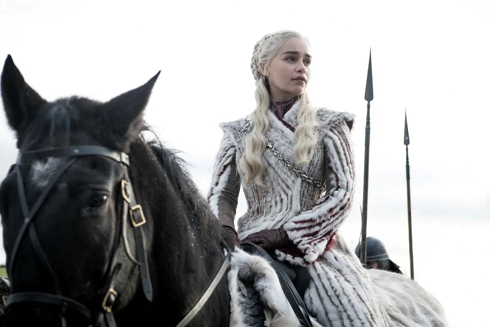 Emilia Clarke spiller prinsesse, senere dronning, Daenerys Targaryen i «Game of Thrones».